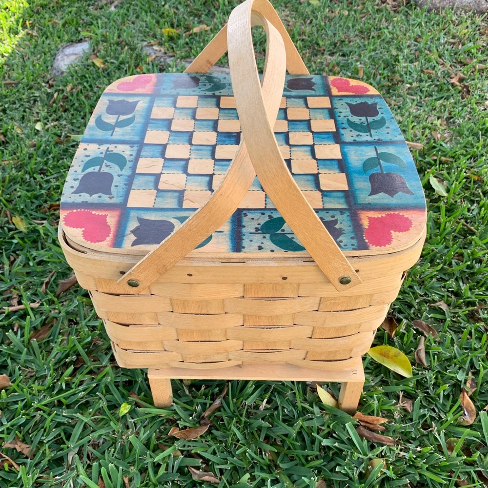 Vintage Baskerville Putney Vermont Checkerboard Top Picnic Basket 1986